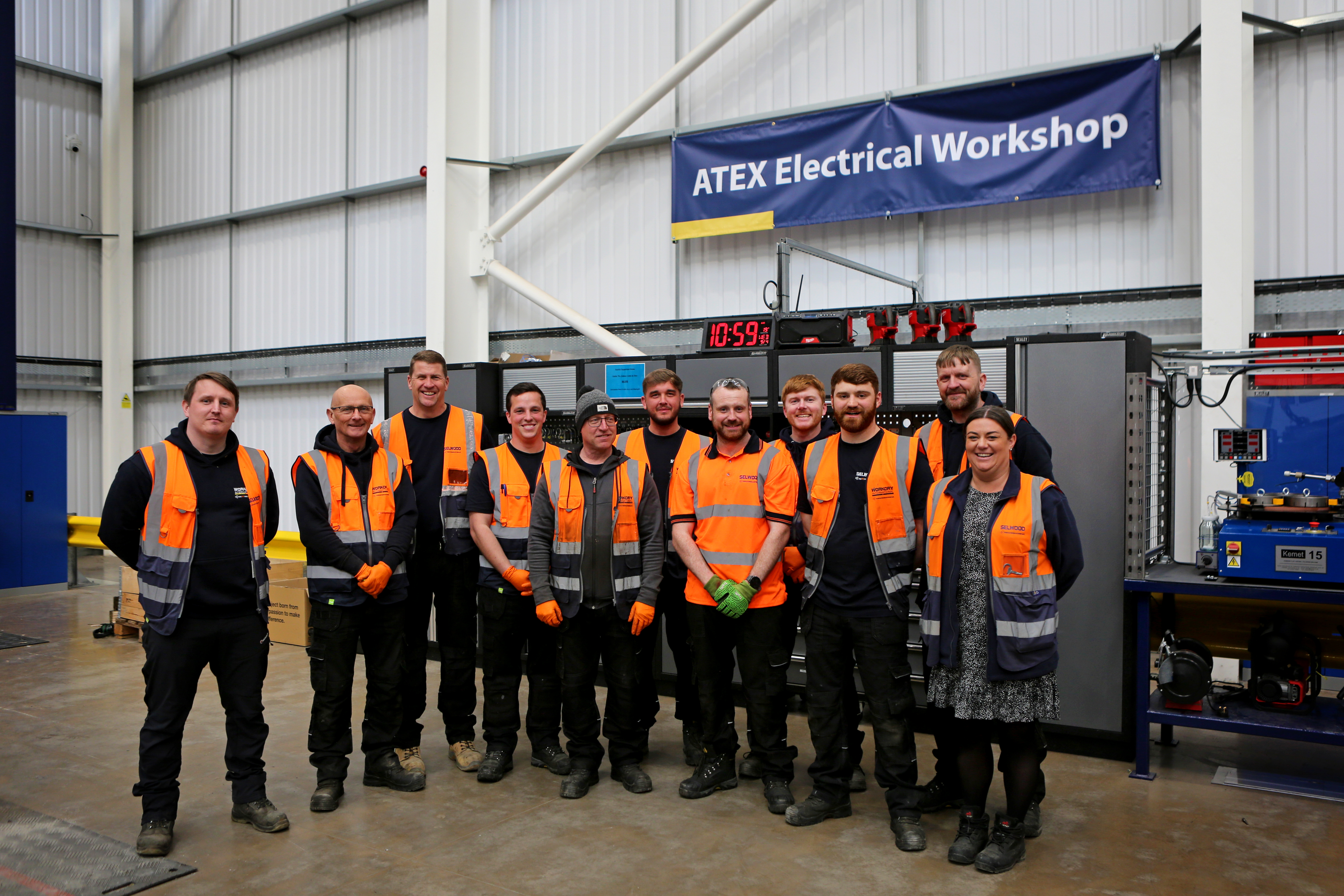 Jan 26 - Electrical Workshop Team Photo.jpg